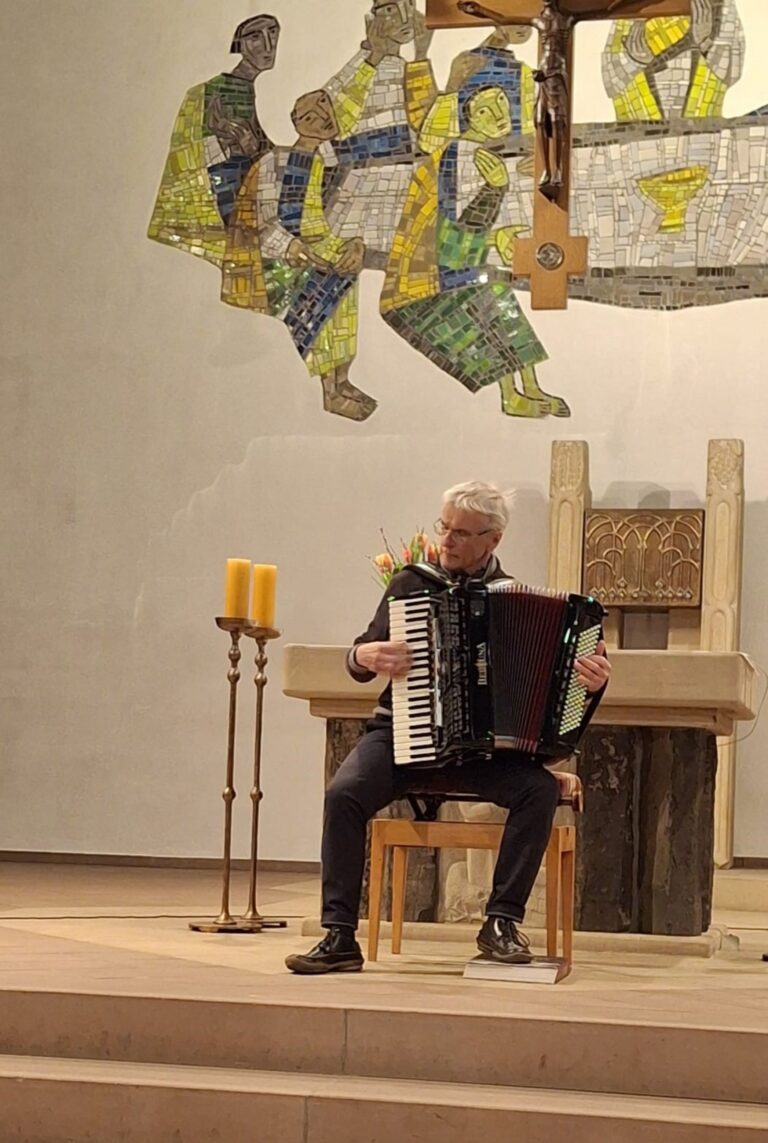 Harald Kießlich zauberte auf dem Akkordeon (07.03.2026)